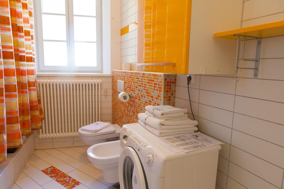 Bathroom, Area and facilities