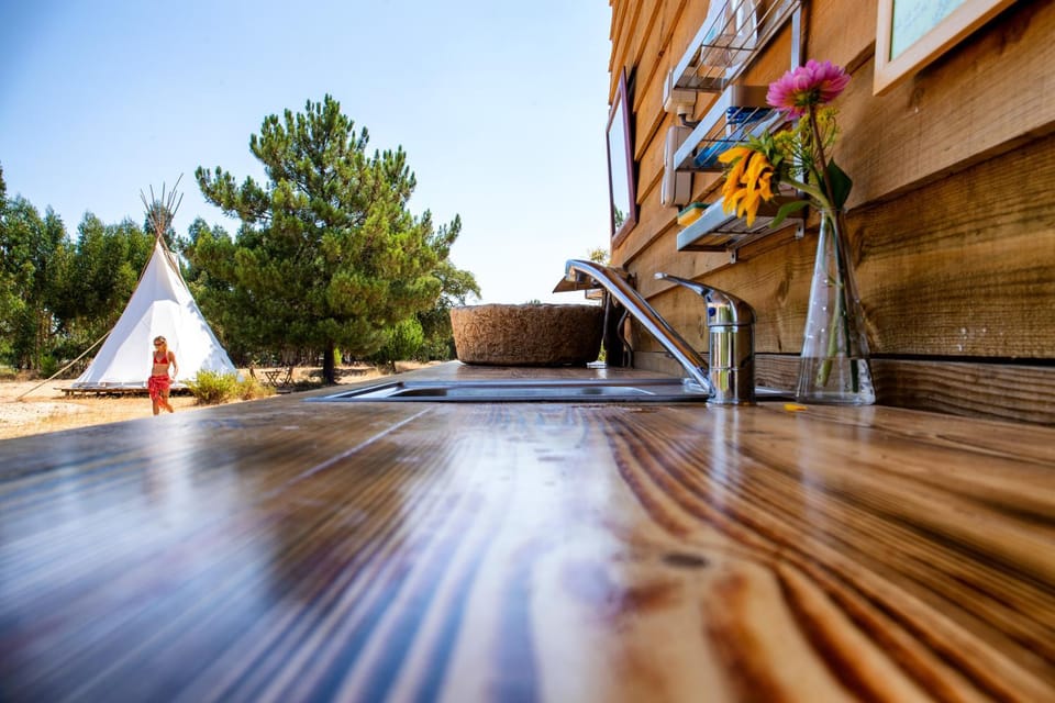 Goodmuda Tipi's Luxury tent in Setubal District