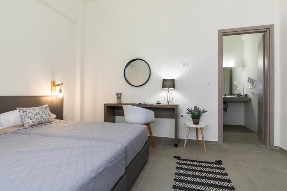 Bedroom, air conditioner