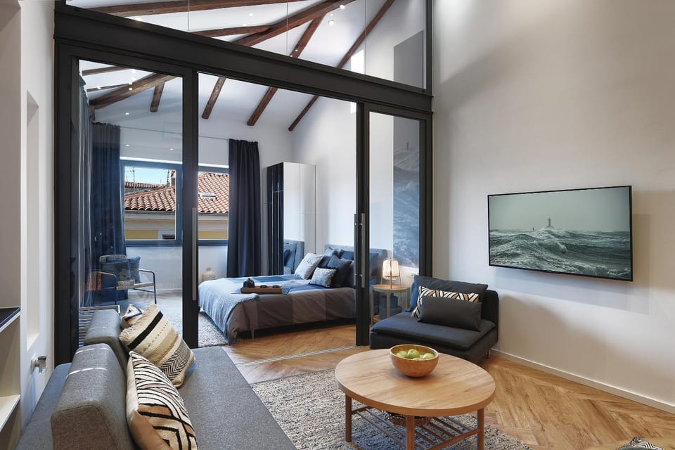 Luxury apartment JANA with private parking Apartment in Pula