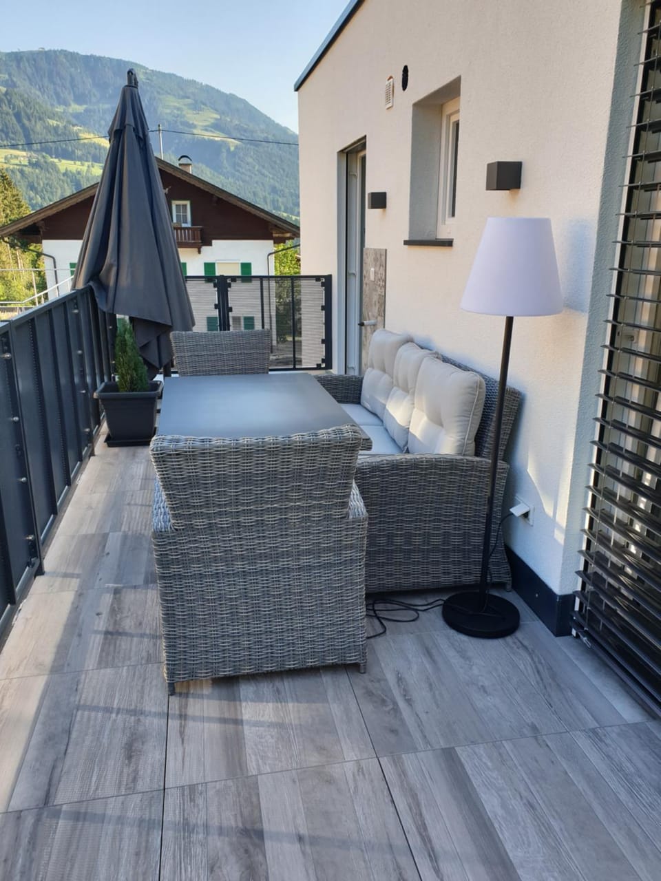 Summer, Balcony/Terrace, Mountain view