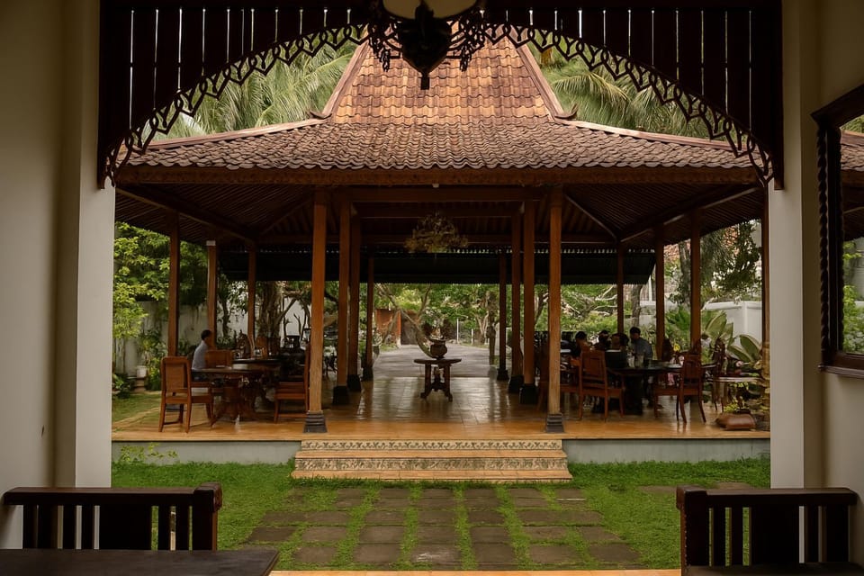 Property building, Area and facilities