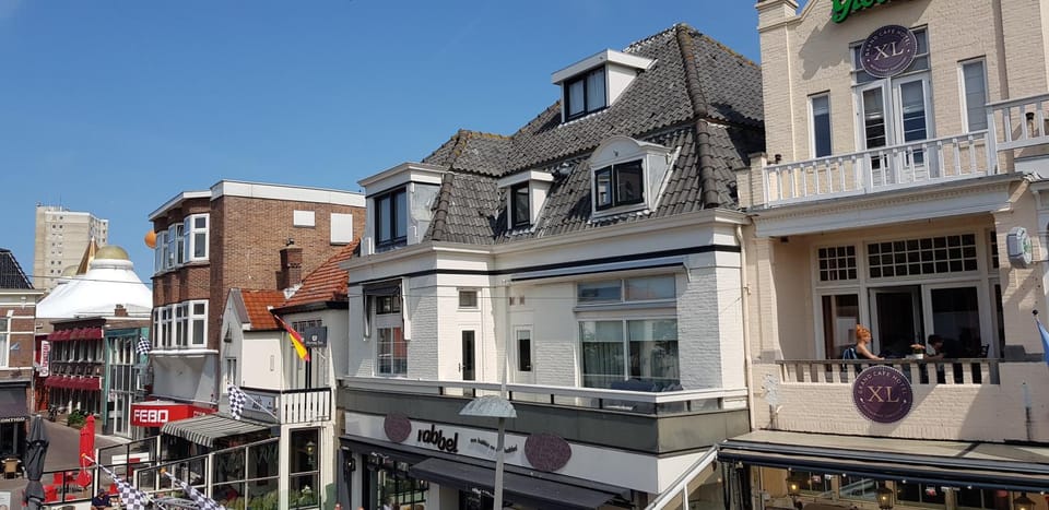 Property building, City view
