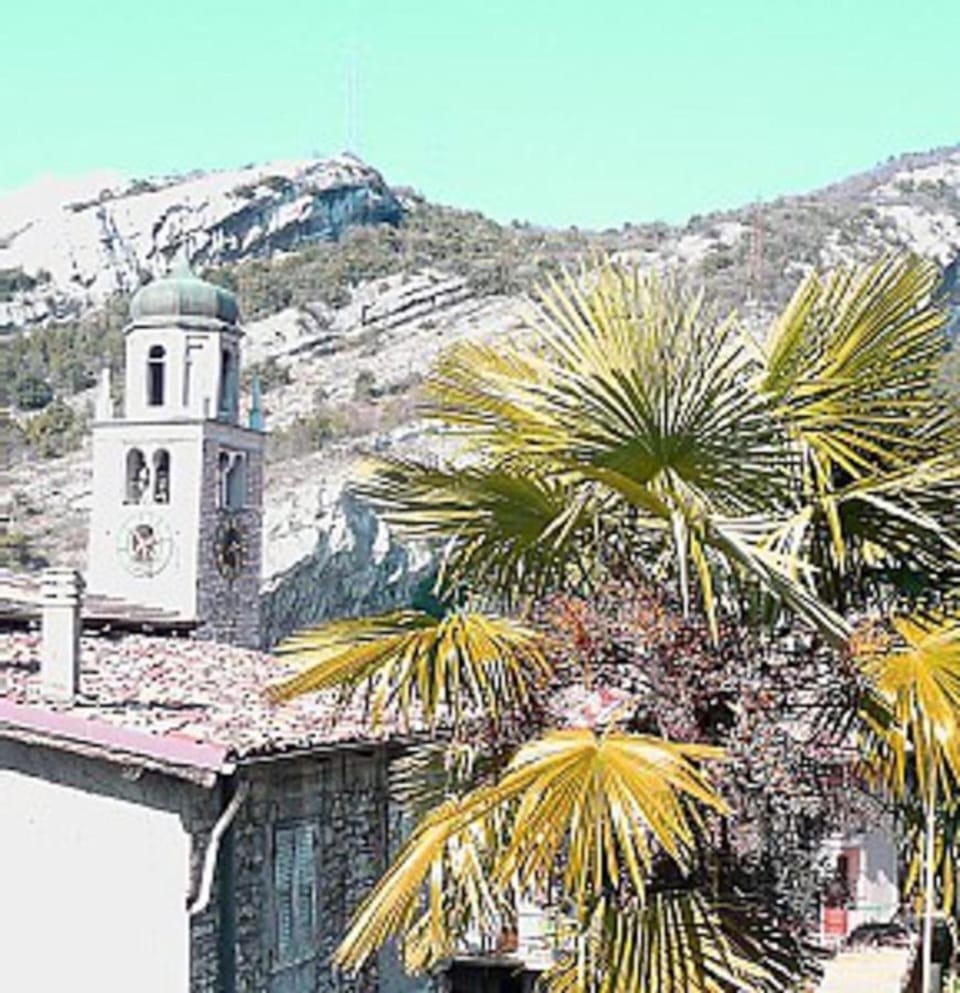 Ferienwohnung CASTELLO mit schöner Dachterrasse Apartment in Nago–Torbole