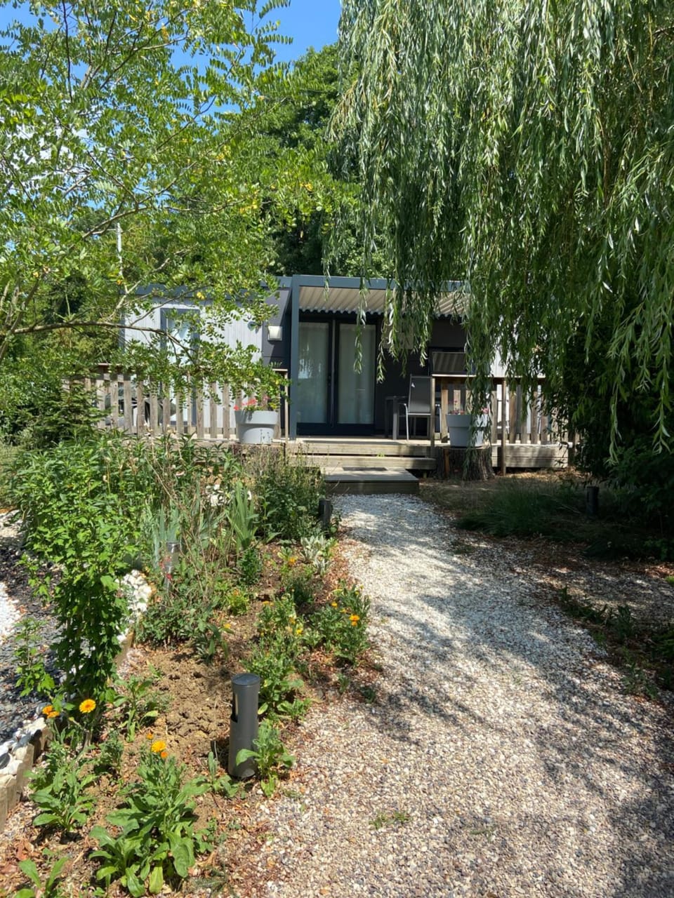 Property building, Natural landscape, Garden, Garden view