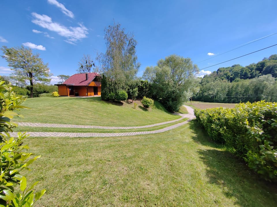 Brunarica Lorentia Chalet in Slovenia