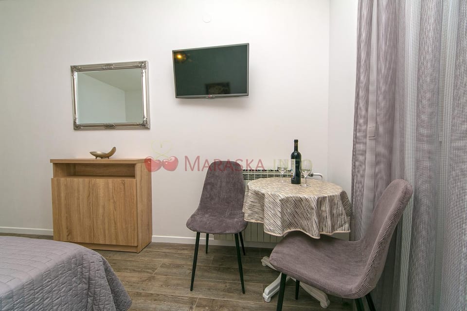 Apartments & rooms Merita Bed and Breakfast in Brela