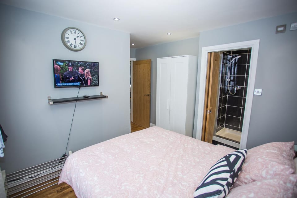 Sunset Homes Apartment in London