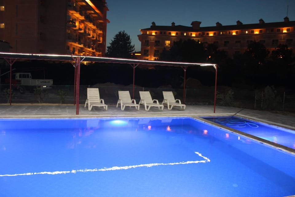 Pool view, Swimming pool, Sunset
