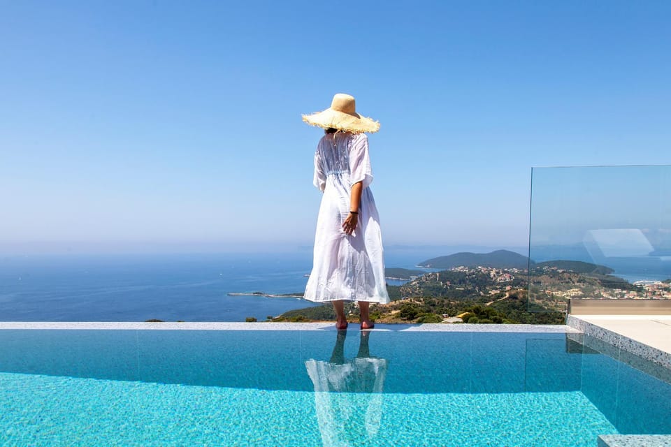 People, Swimming pool, Swimming pool
