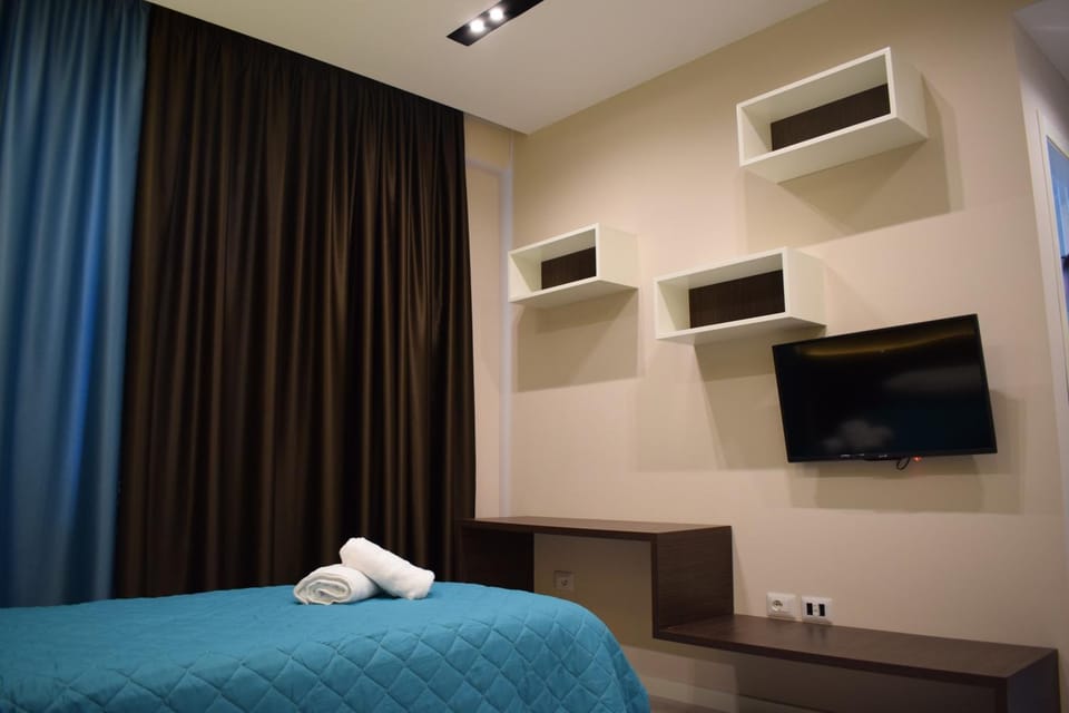 Communal lounge/ TV room, TV and multimedia