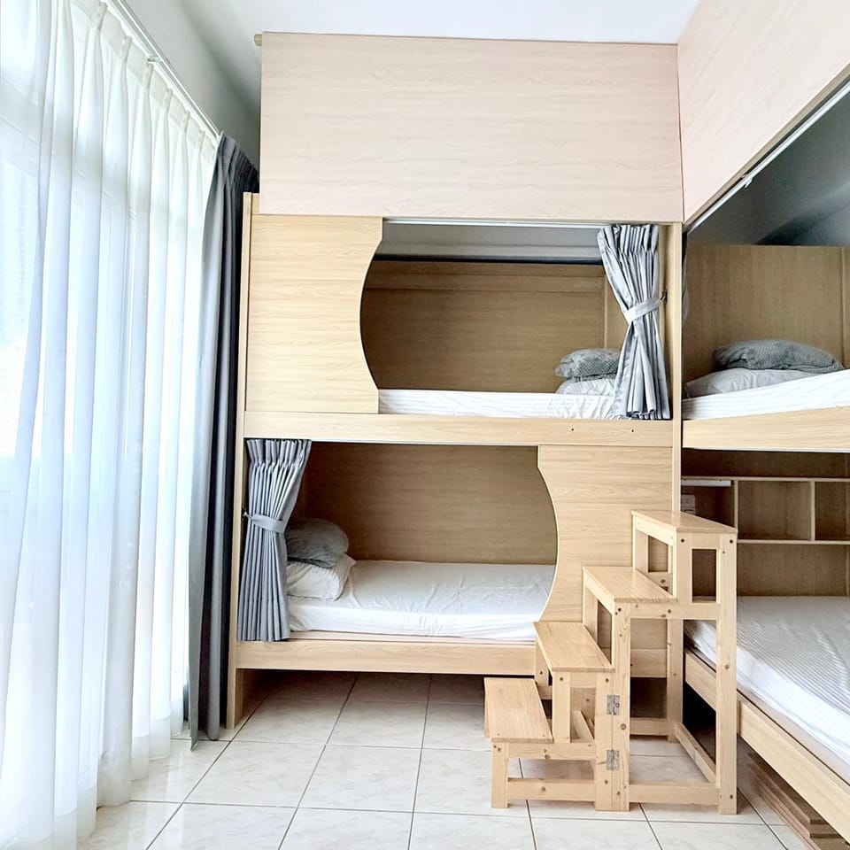 bunk bed