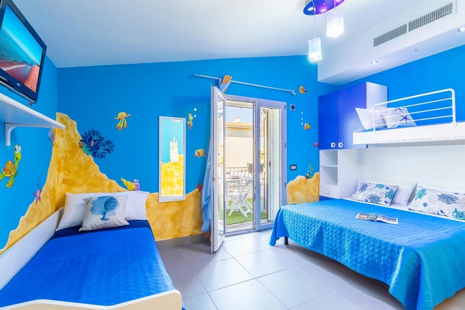 Bed, TV and multimedia, Balcony/Terrace, bunk bed