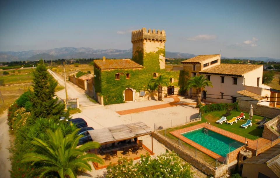 Torre del Prior Country House in Baix Ebre