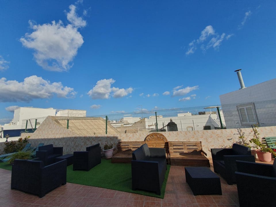 Balcony/Terrace, Balcony/Terrace