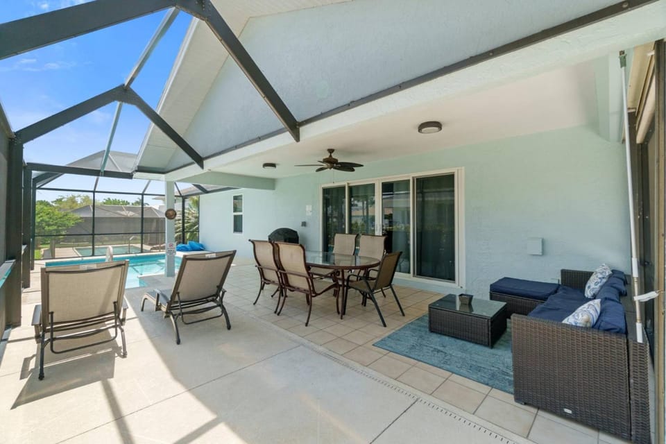 1021 Valley Ave House in Marco Island