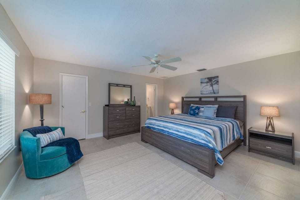 1021 Valley Ave House in Marco Island