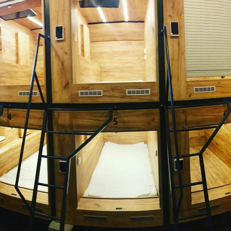 bunk bed