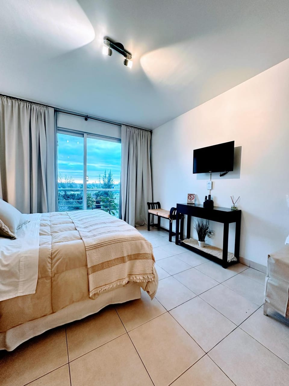 Concord Zafiro Pilar Apart Apartment in La Lonja