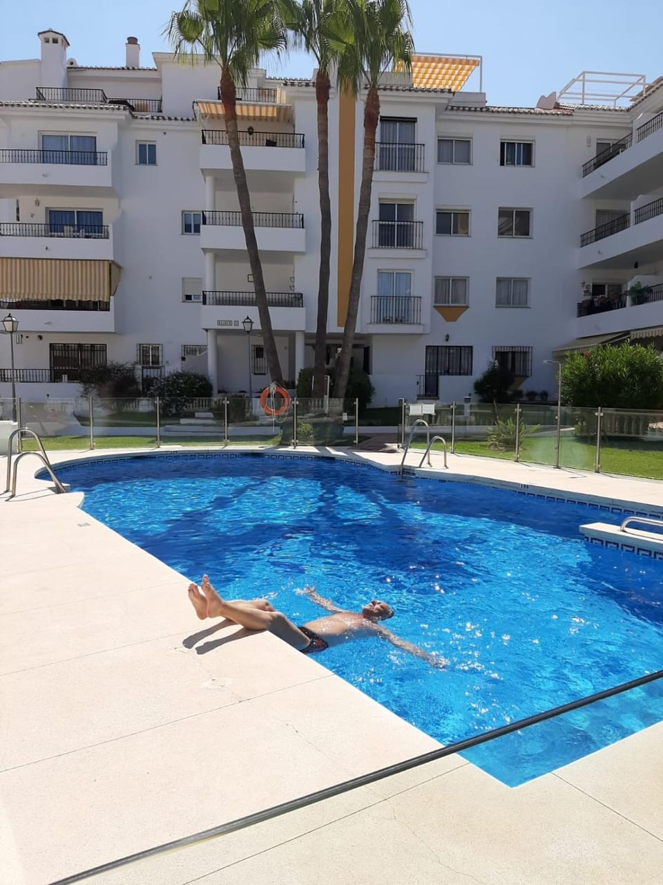 Swimming pool, Swimming pool