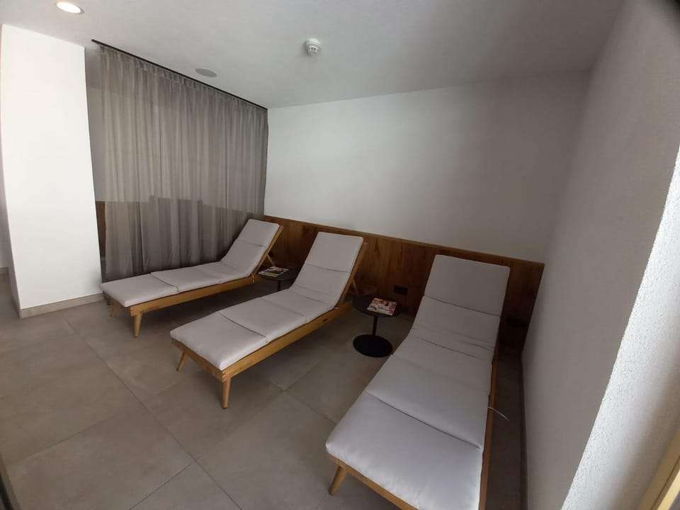 Spa and wellness centre/facilities