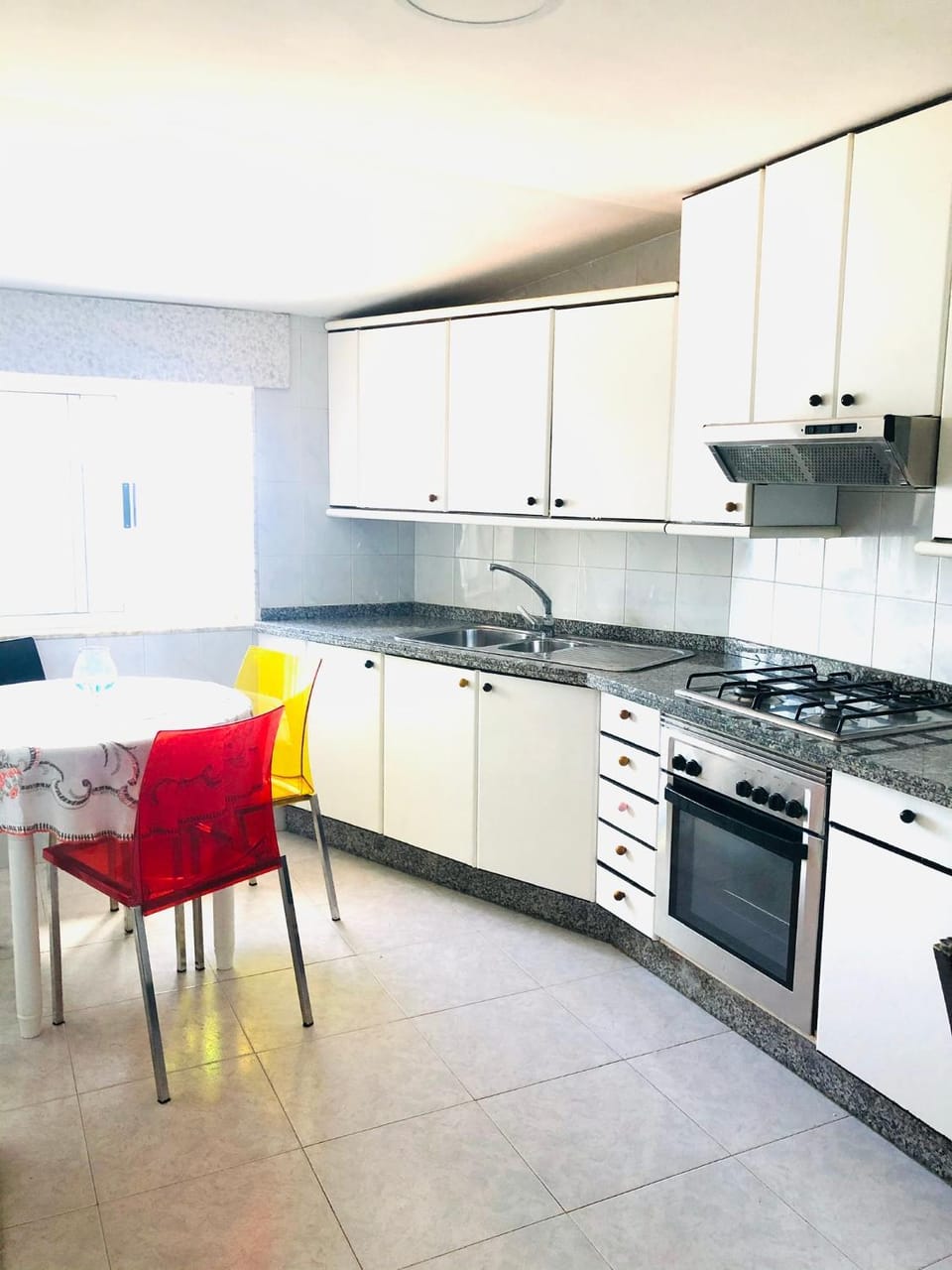 Maison Blanche Apartment in Galicia