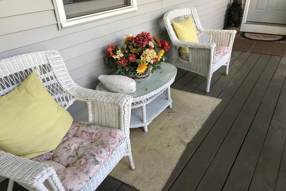 4 Bed 2 Bath Vacation home in Ossipee House in Ossipee Lake