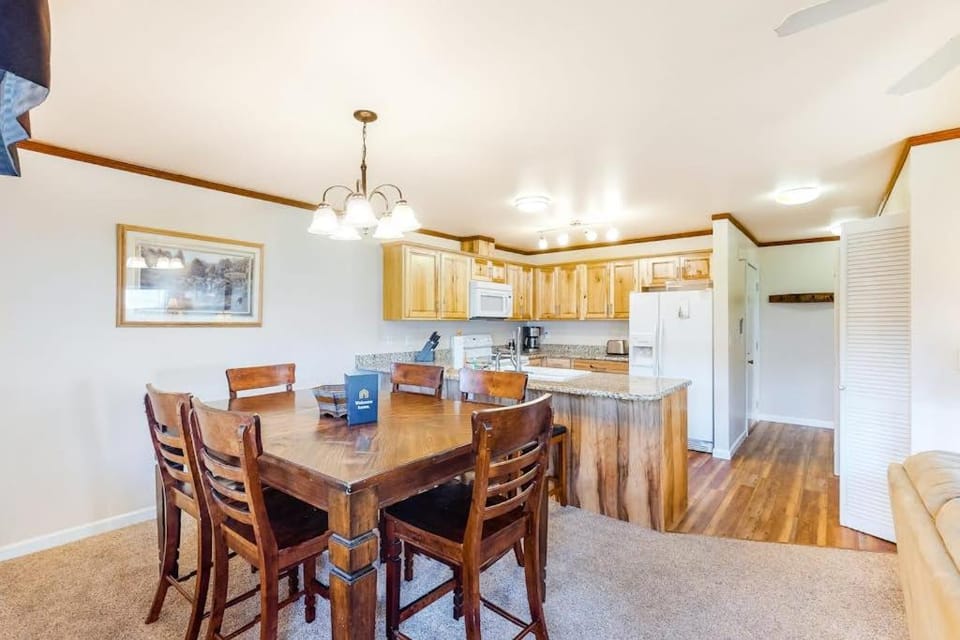 3 Bed 2 Bath Apartment in Leavenworth Apartment in Leavenworth