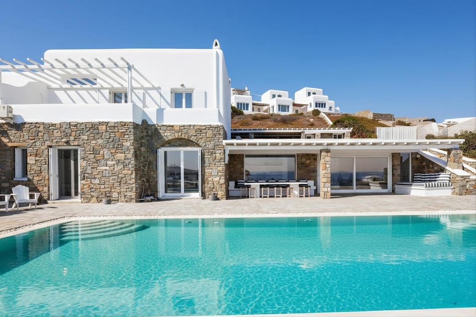 Property building, Day, Swimming pool