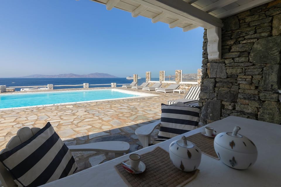 Day, Seating area, Sea view