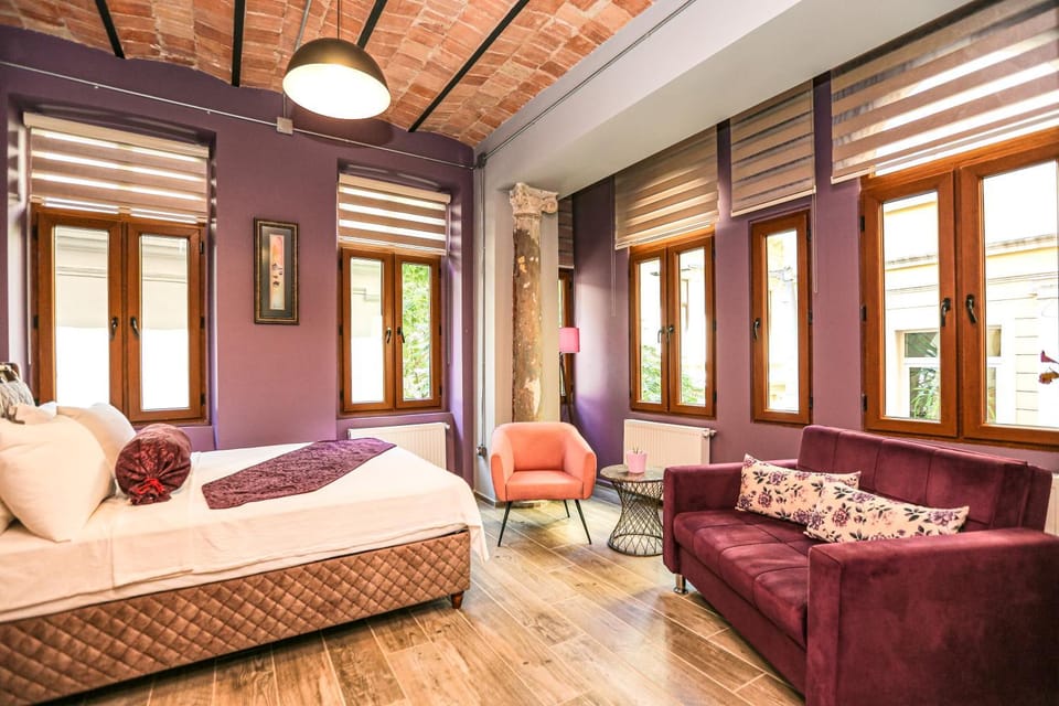 No 8 Galata Apartment in Istanbul
