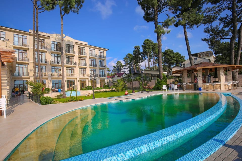 Property building, Swimming pool