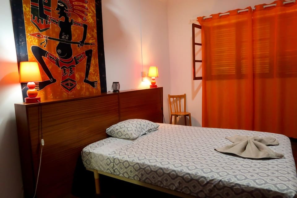 O Jardim do Vinho, AC Bed and Breakfast in Praia