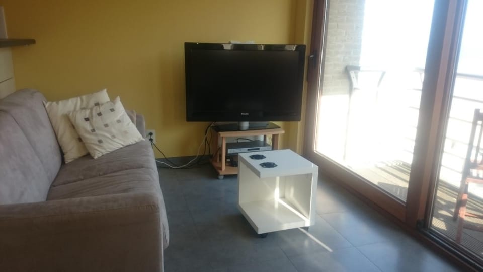 TV and multimedia, Balcony/Terrace, Living room, Seating area, Sea view