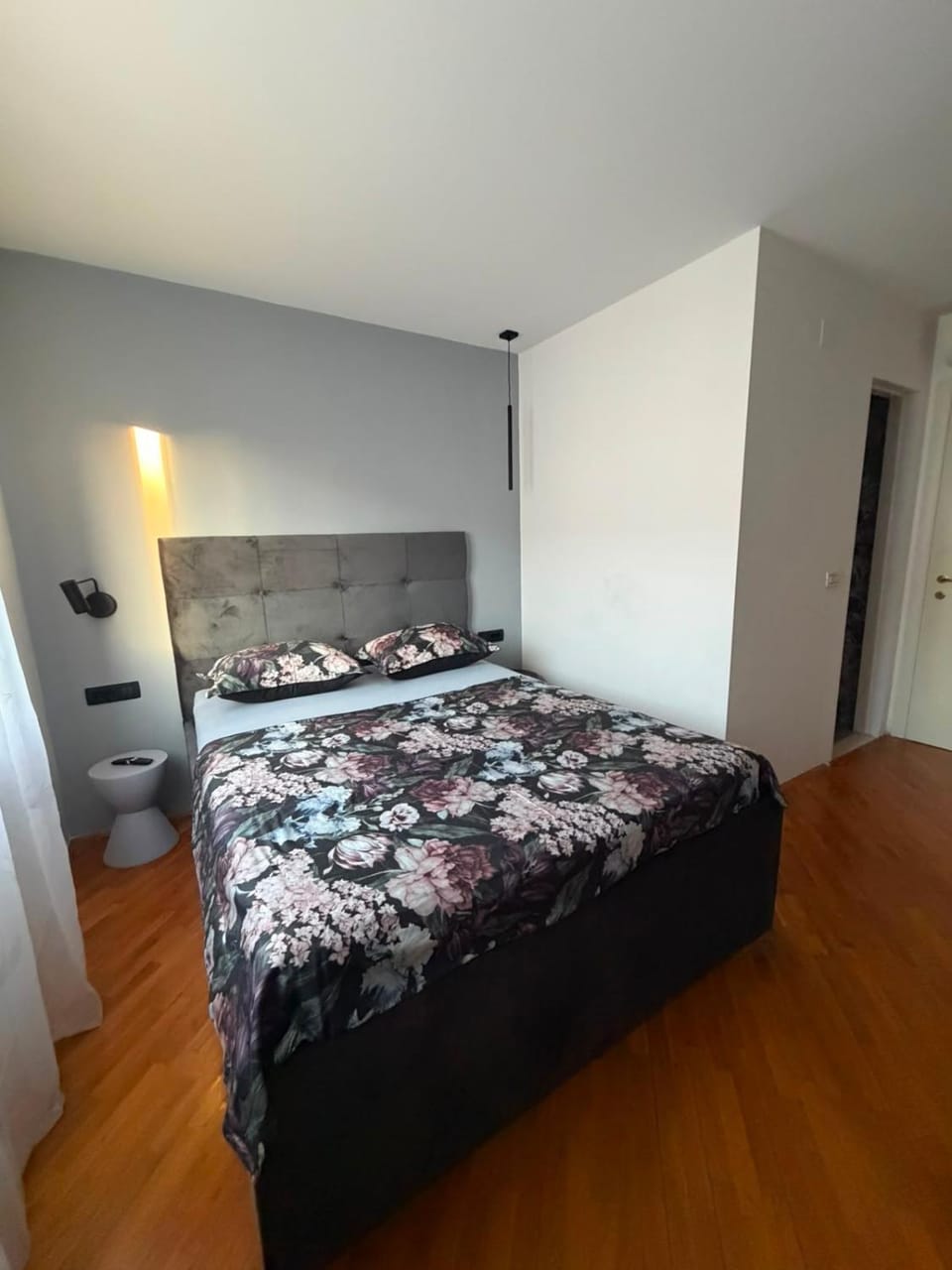 Room with jungle bathroom Apartment in Dubrovnik