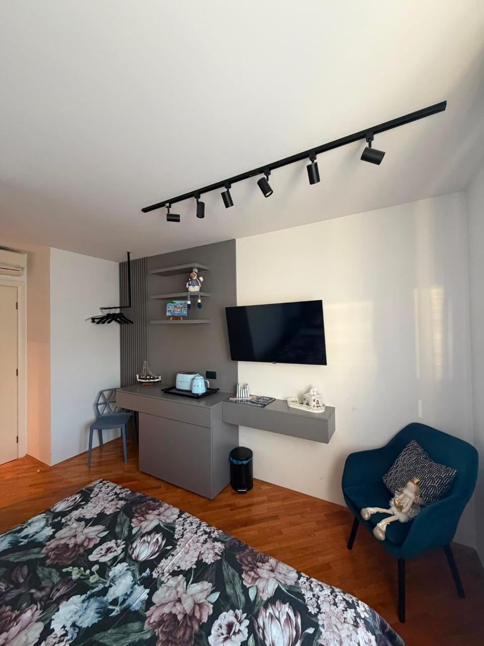 Room with jungle bathroom Apartment in Dubrovnik