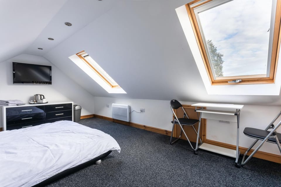 The Garage @ The Old Vicarage House in Swansea