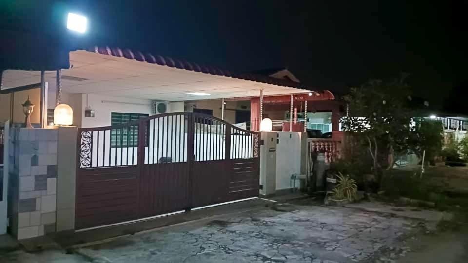Hua Tang Homestay Vacation rental in Ipoh