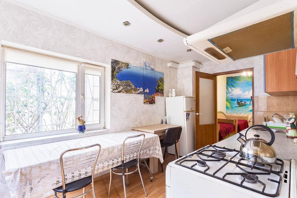 Комфортная квартира возле областной лечебницы, моря и Куяльника Apartment in Odessa