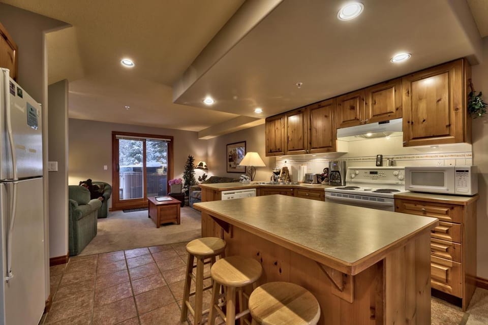 Timberline Village #14 House in British Columbia