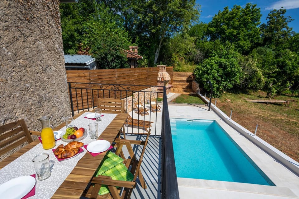 Pool view, Swimming pool, Swimming pool