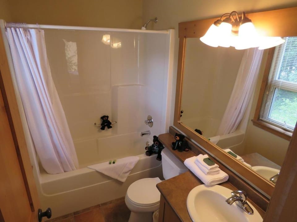 Crystal Forest #63 By Bear Country Apartment in British Columbia