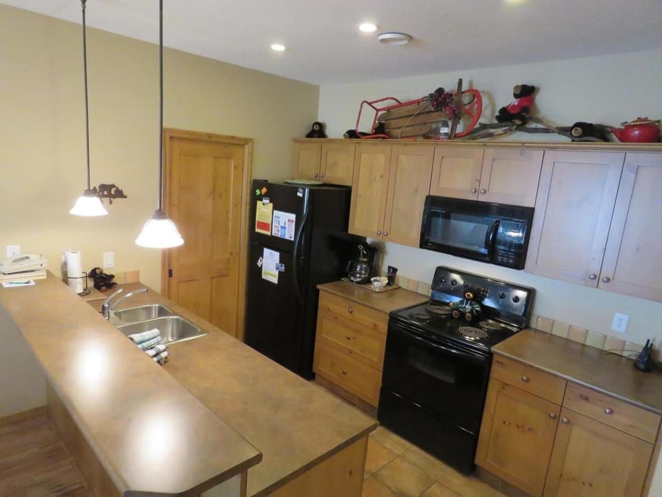 Crystal Forest #63 By Bear Country Apartment in British Columbia