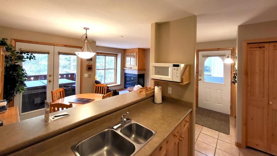 Crystal Forest #11 Apartment in British Columbia