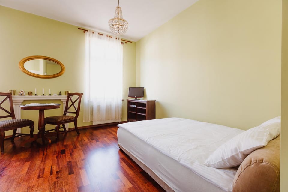 100% cracovian traditional apartment Apartment in Krakow