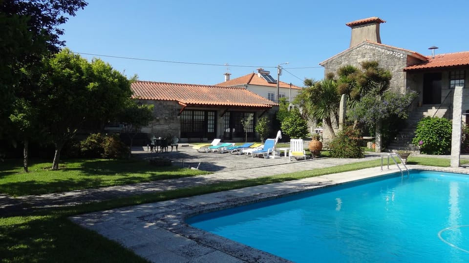 Garden, Garden view, Pool view, Swimming pool, sunbed