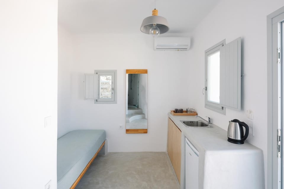 White Loft Hotel in Decentralized Administration of the Aegean