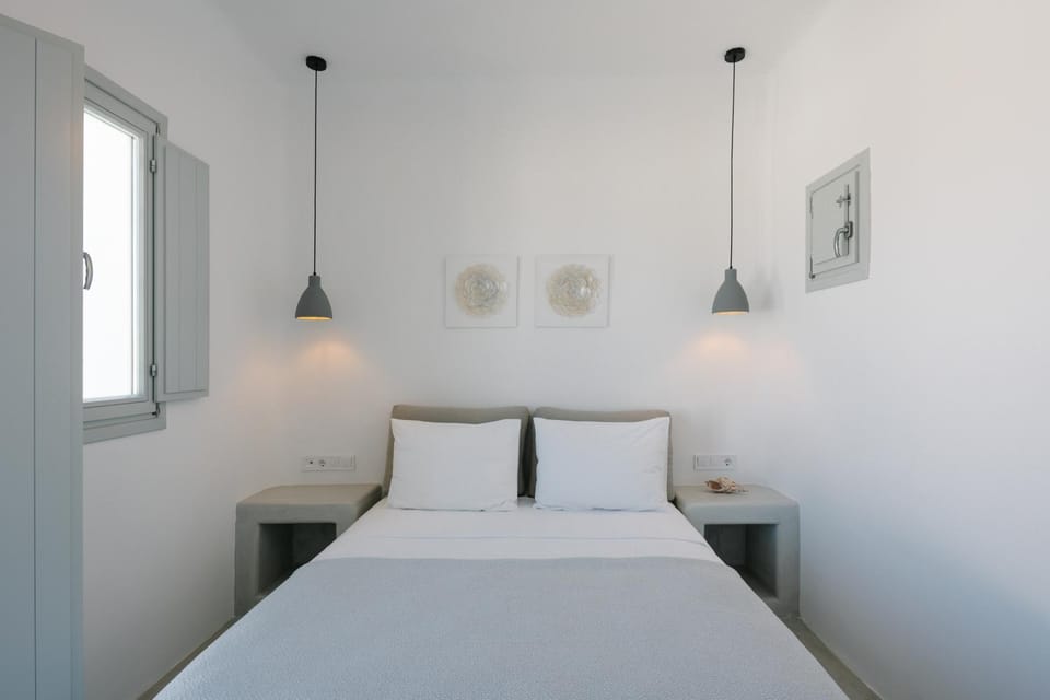 White Loft Hotel in Decentralized Administration of the Aegean