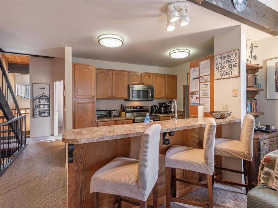 Bear's Den House in Tahoe Vista