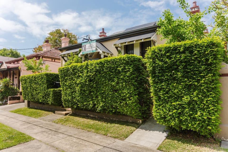 Randwick City Lodge 2 Bed and Breakfast in Sydney